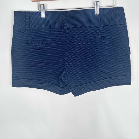 Maurices Navy Blue Lo Rise Textured‎ Shorts Size 9/10 faux cuff - Picture 4 of 8